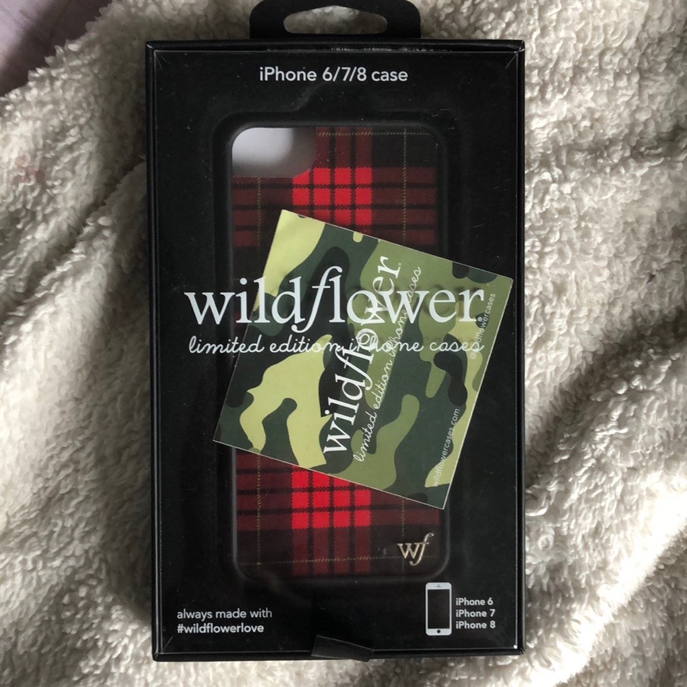 Red flannel wildflower case